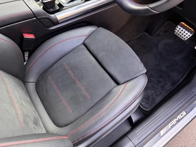 MERCEDES AMG GLA-CLASS 12