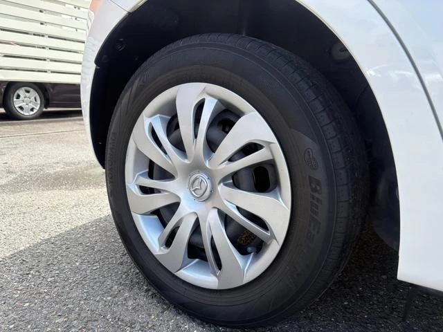 Mazda DEMIO 30