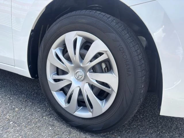 Mazda DEMIO 32
