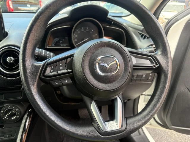 Mazda DEMIO 14