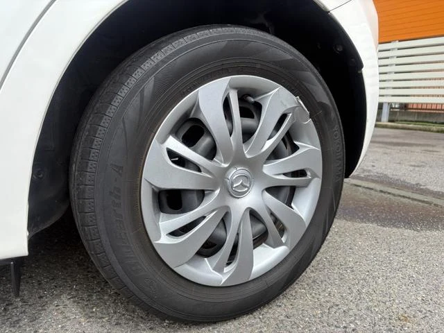 Mazda DEMIO 31