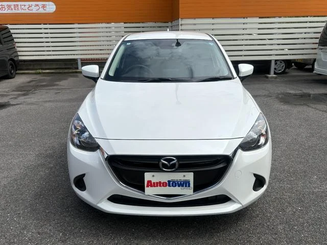 Mazda DEMIO 25