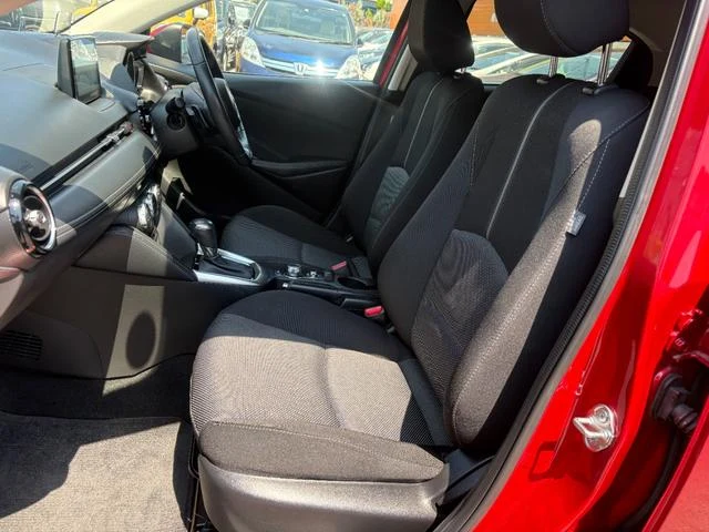Mazda DEMIO 30