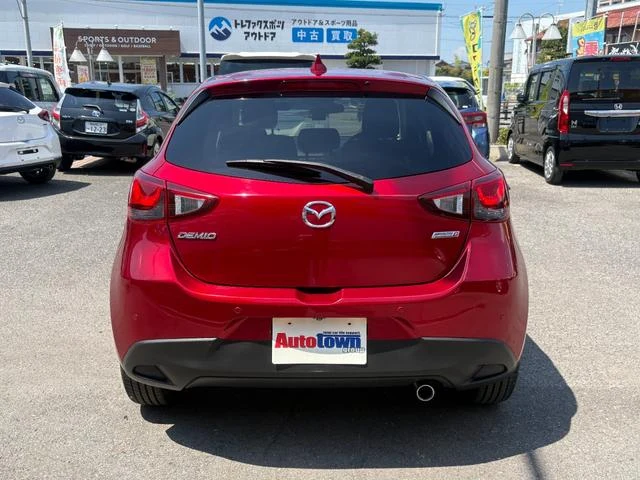 Mazda DEMIO 26