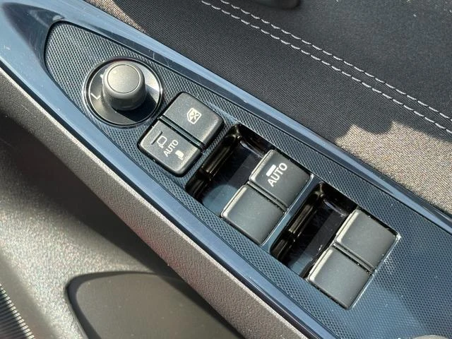 Mazda DEMIO 38