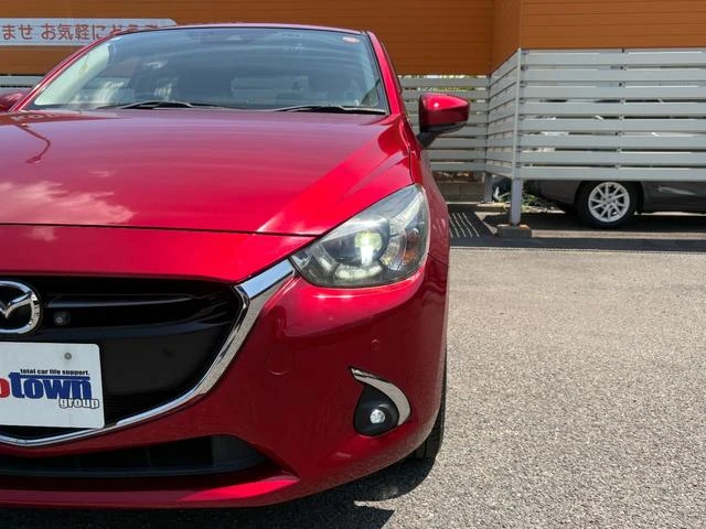 Mazda DEMIO 8