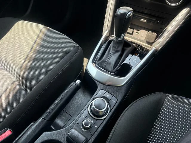 Mazda DEMIO 39