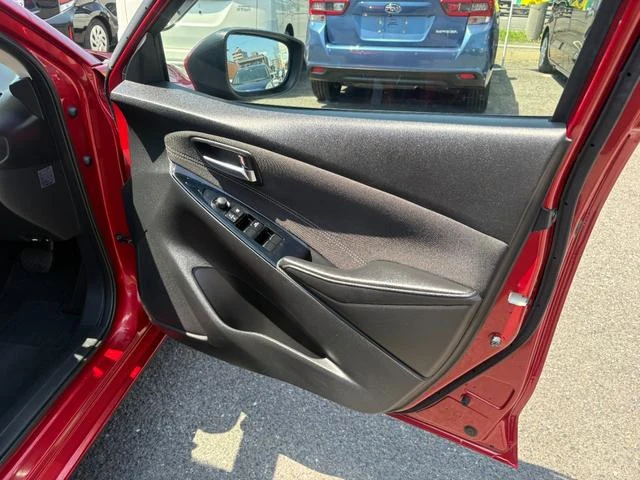 Mazda DEMIO 46