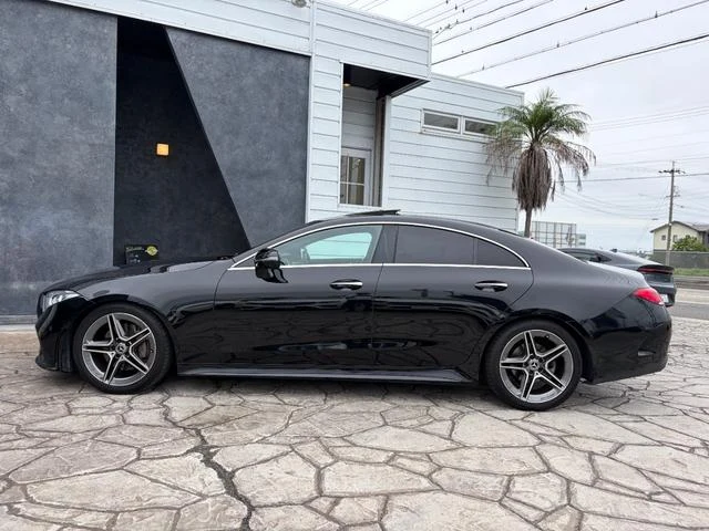 MERCEDES BENZ CLS-CLASS 32