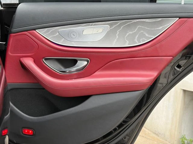 MERCEDES BENZ CLS-CLASS 67