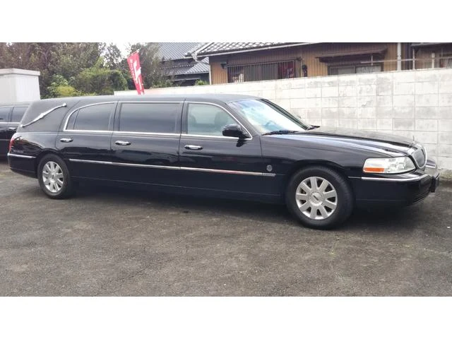 Lincoln LIMOUSINE