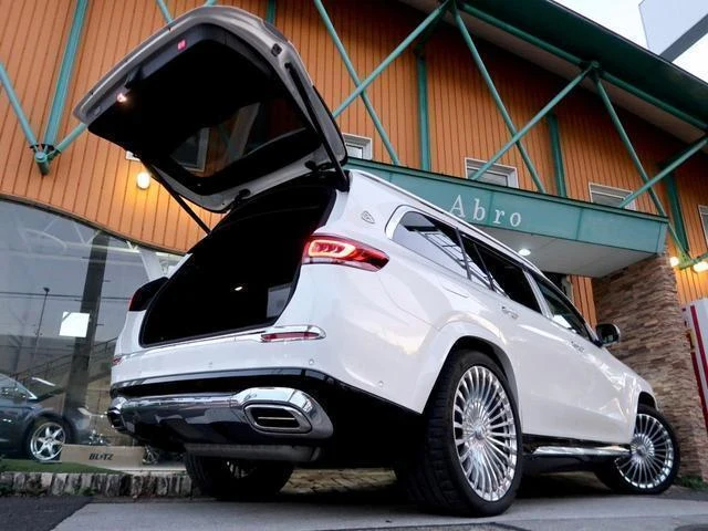 MERCEDES MAYBACH GLS 4