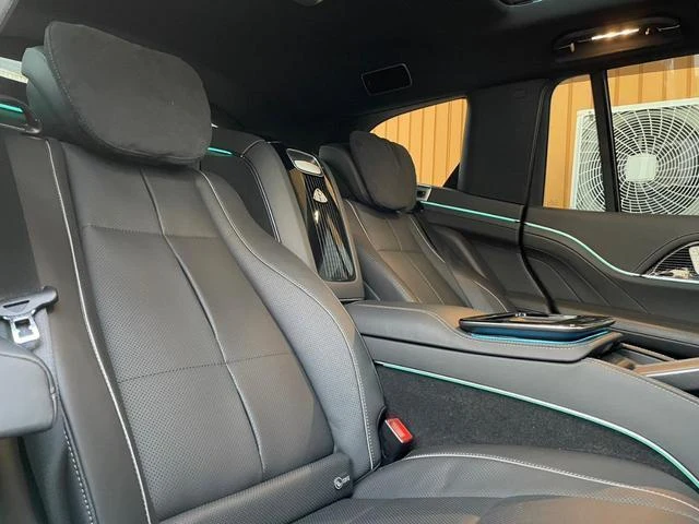 MERCEDES MAYBACH GLS 13