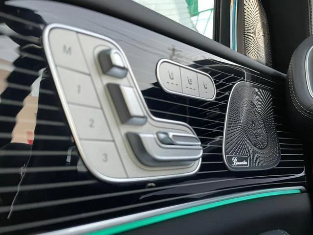 MERCEDES MAYBACH GLS 22