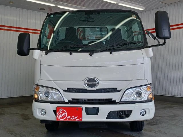 Hino DUTRO 5