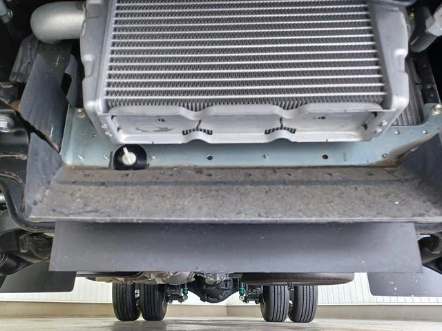 Hino DUTRO 28
