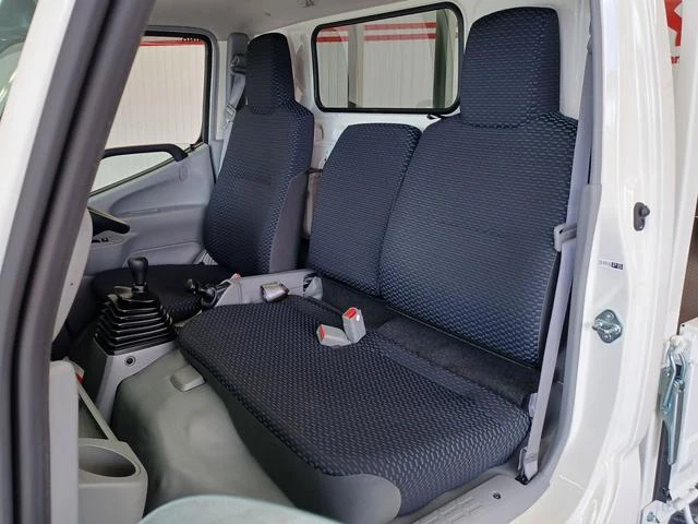 Hino DUTRO 60
