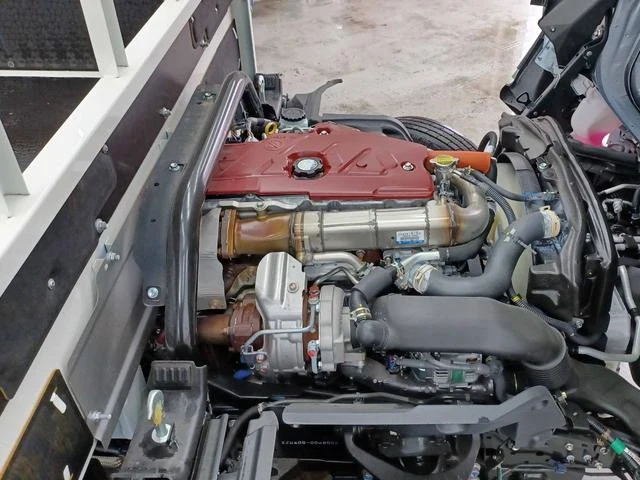 Hino DUTRO 8