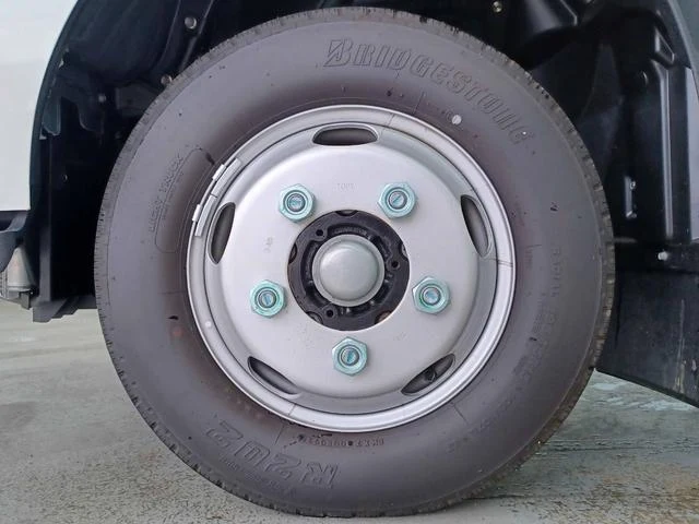 Hino DUTRO 30