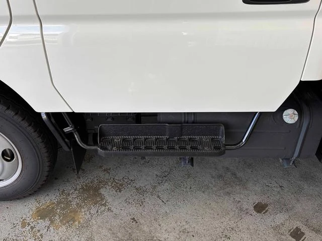 Hino DUTRO 29