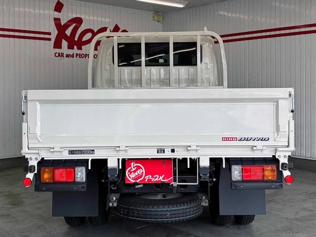 Hino DUTRO 7