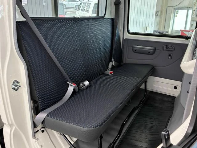 Hino DUTRO 64
