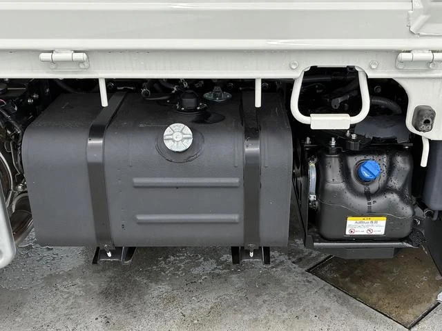 Hino DUTRO 24