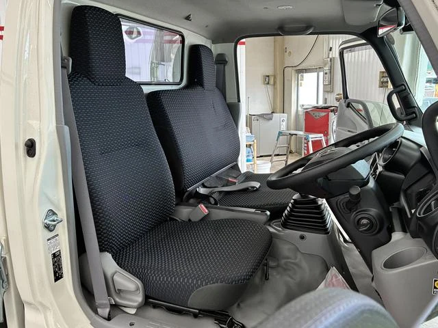 Hino DUTRO 63