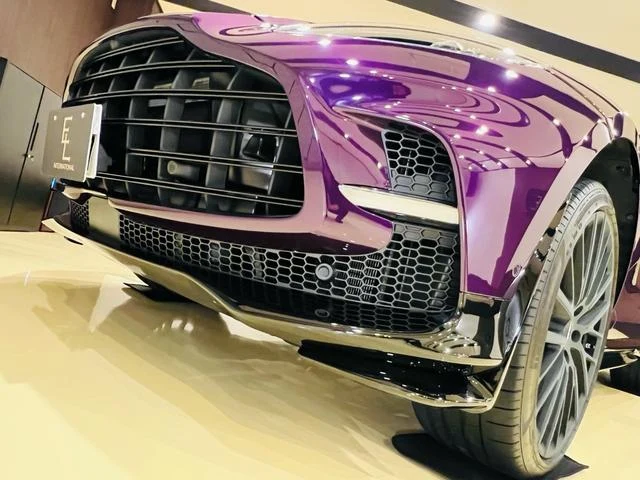 Aston Martin DBX 707 12