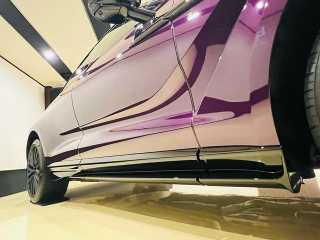 Aston Martin DBX 707 25