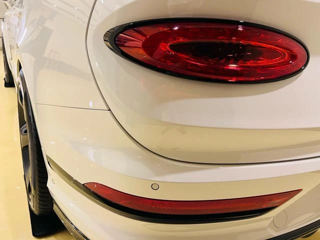 Bentley BENTAYGA 20