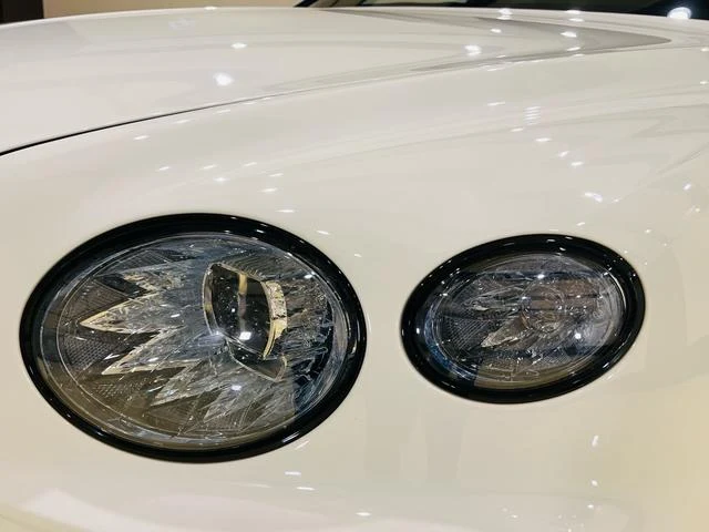 Bentley BENTAYGA 70