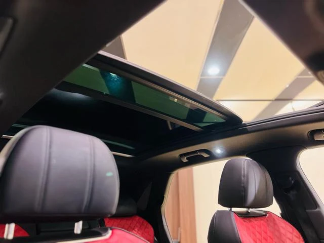 Bentley BENTAYGA 38