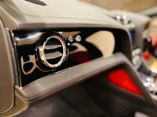 Bentley BENTAYGA 60