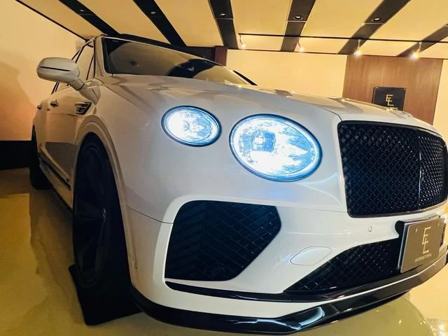 Bentley BENTAYGA 64