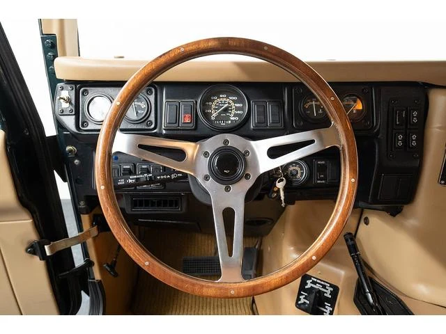 Hummer H1 55