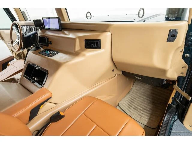 Hummer H1 68