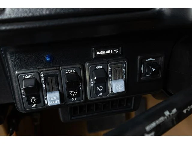Hummer H1 66