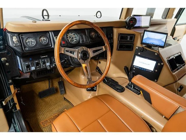 Hummer H1 35