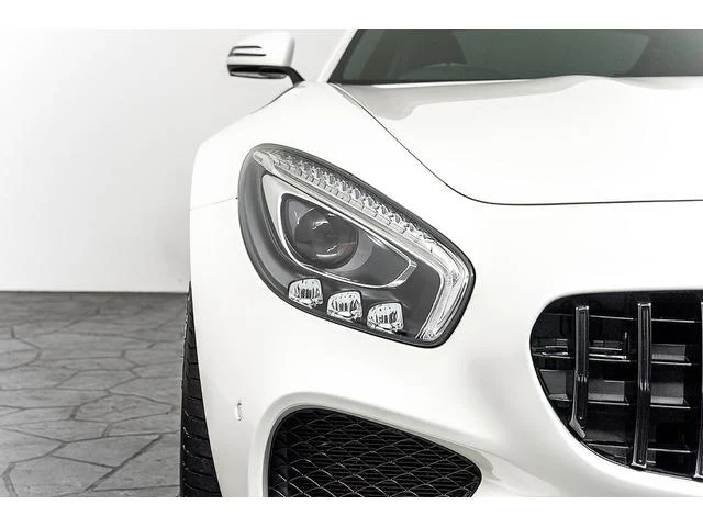 MERCEDES AMG GT 20