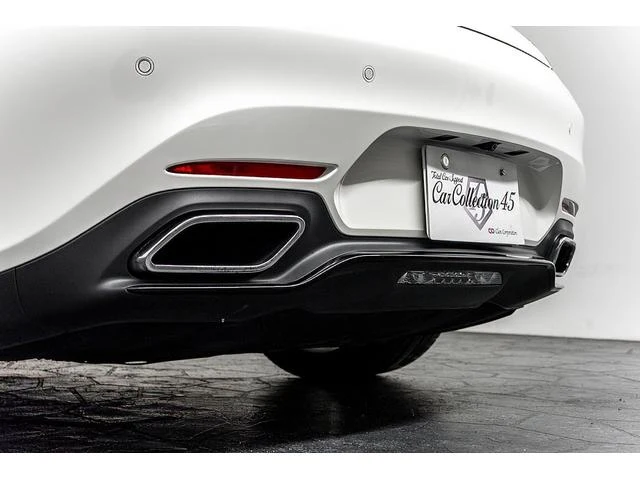 MERCEDES AMG GT 32