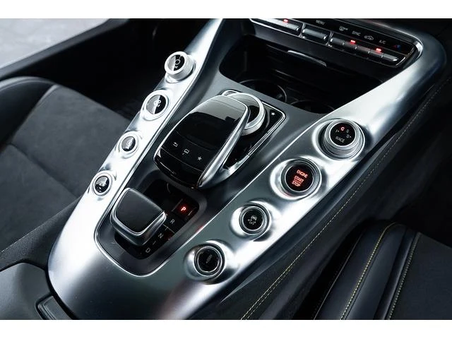 MERCEDES AMG GT 57