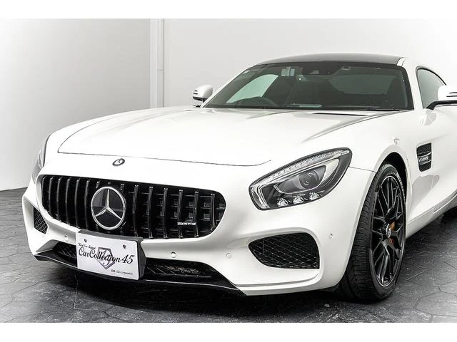 MERCEDES AMG GT 9