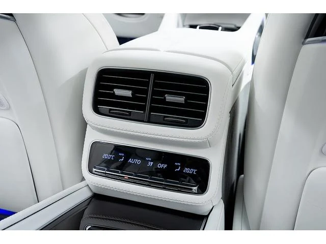 MERCEDES MAYBACH GLS 40