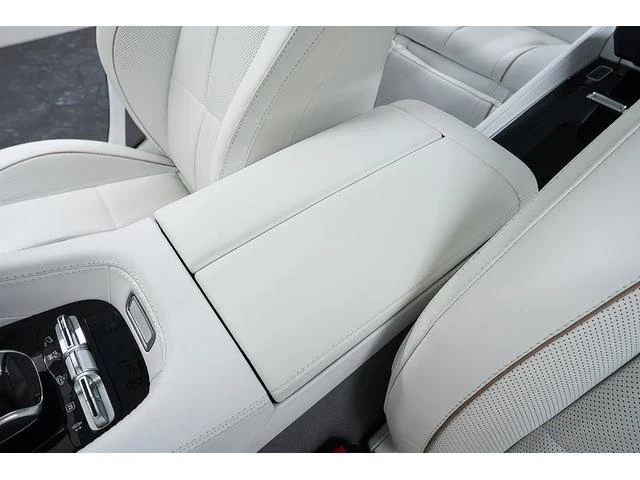 MERCEDES MAYBACH GLS 63