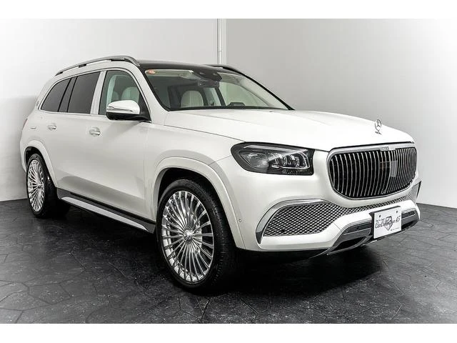 MERCEDES MAYBACH GLS 11