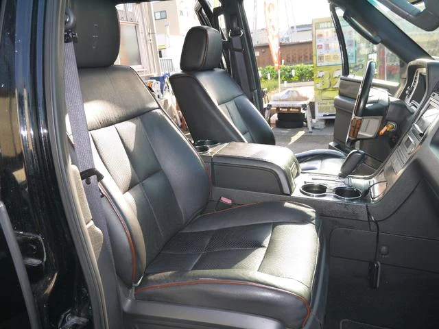 Lincoln NAVIGATOR 18