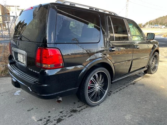 Lincoln NAVIGATOR 4