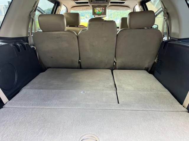 Lincoln NAVIGATOR 33