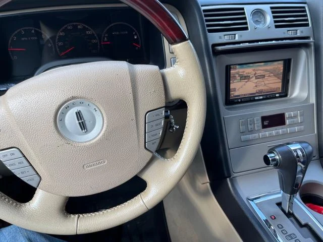 Lincoln NAVIGATOR 24